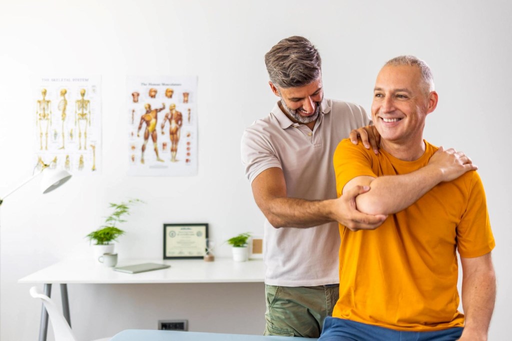 Living a Pain-Free Lifestyle: Exploring Effective Techniques for Shoulder Pain Relief